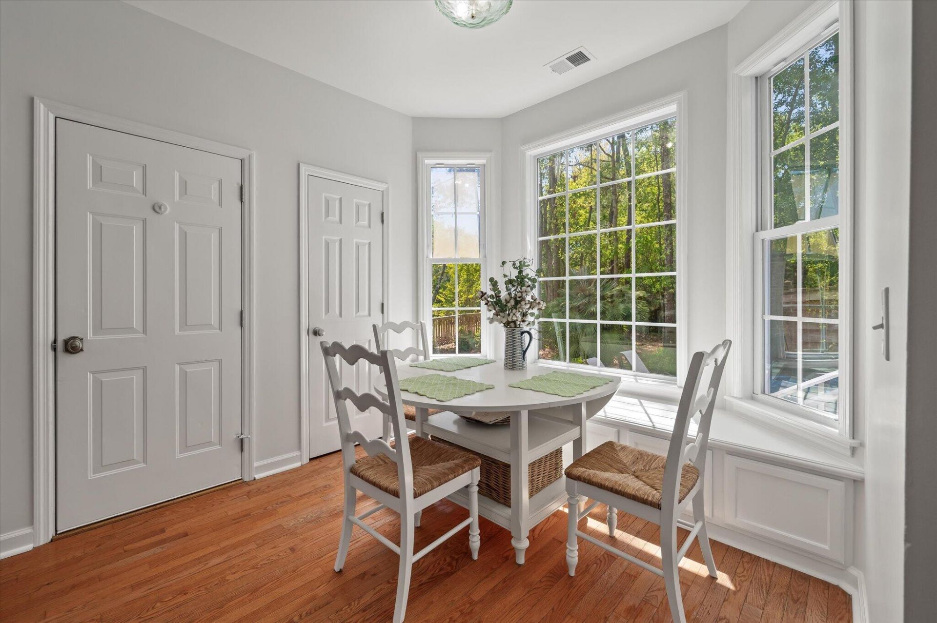 1516 Devol Street Photo 21