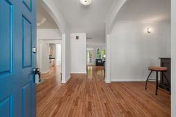 1516 Devol Street photo 4