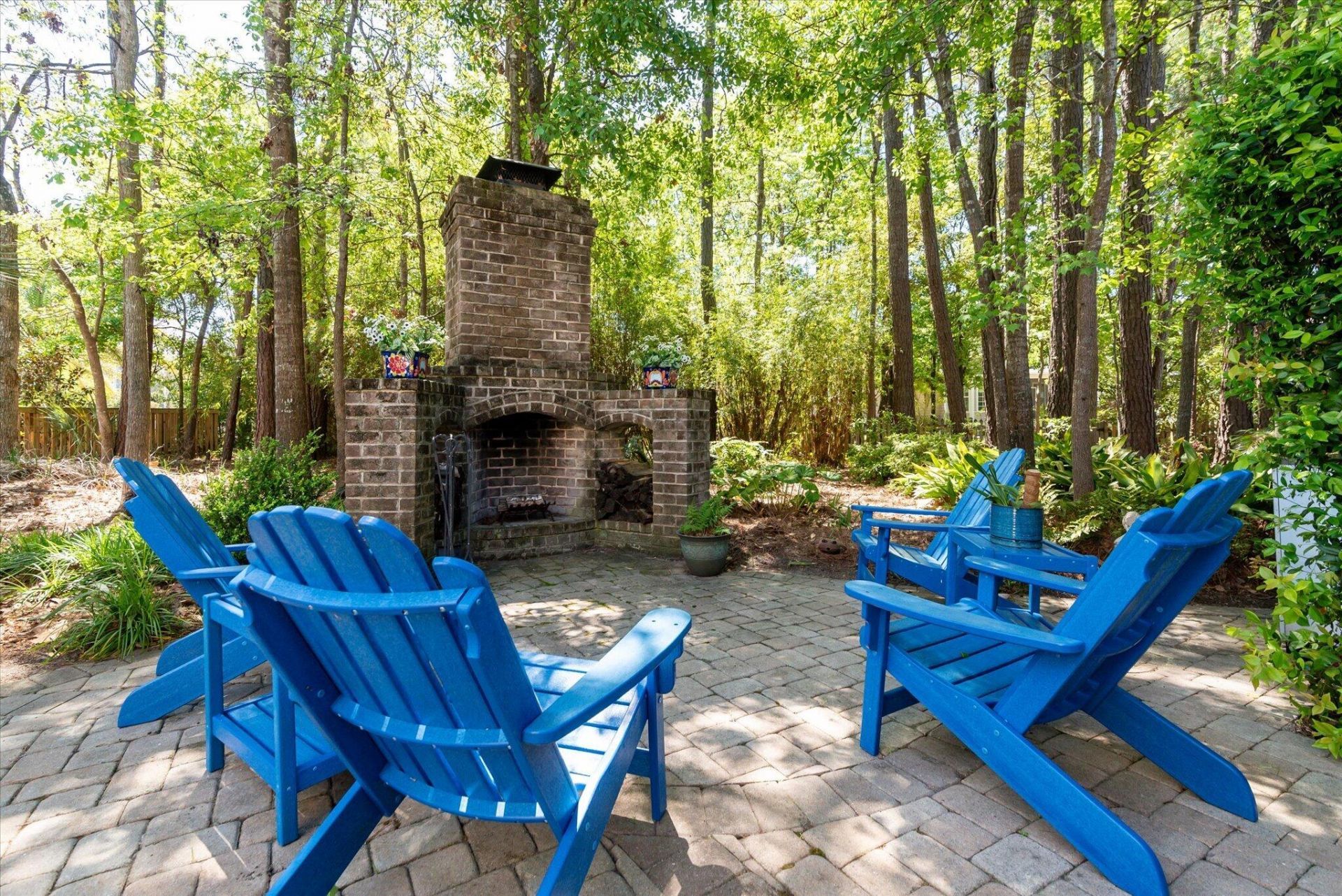 1516 Devol Street Photo 41