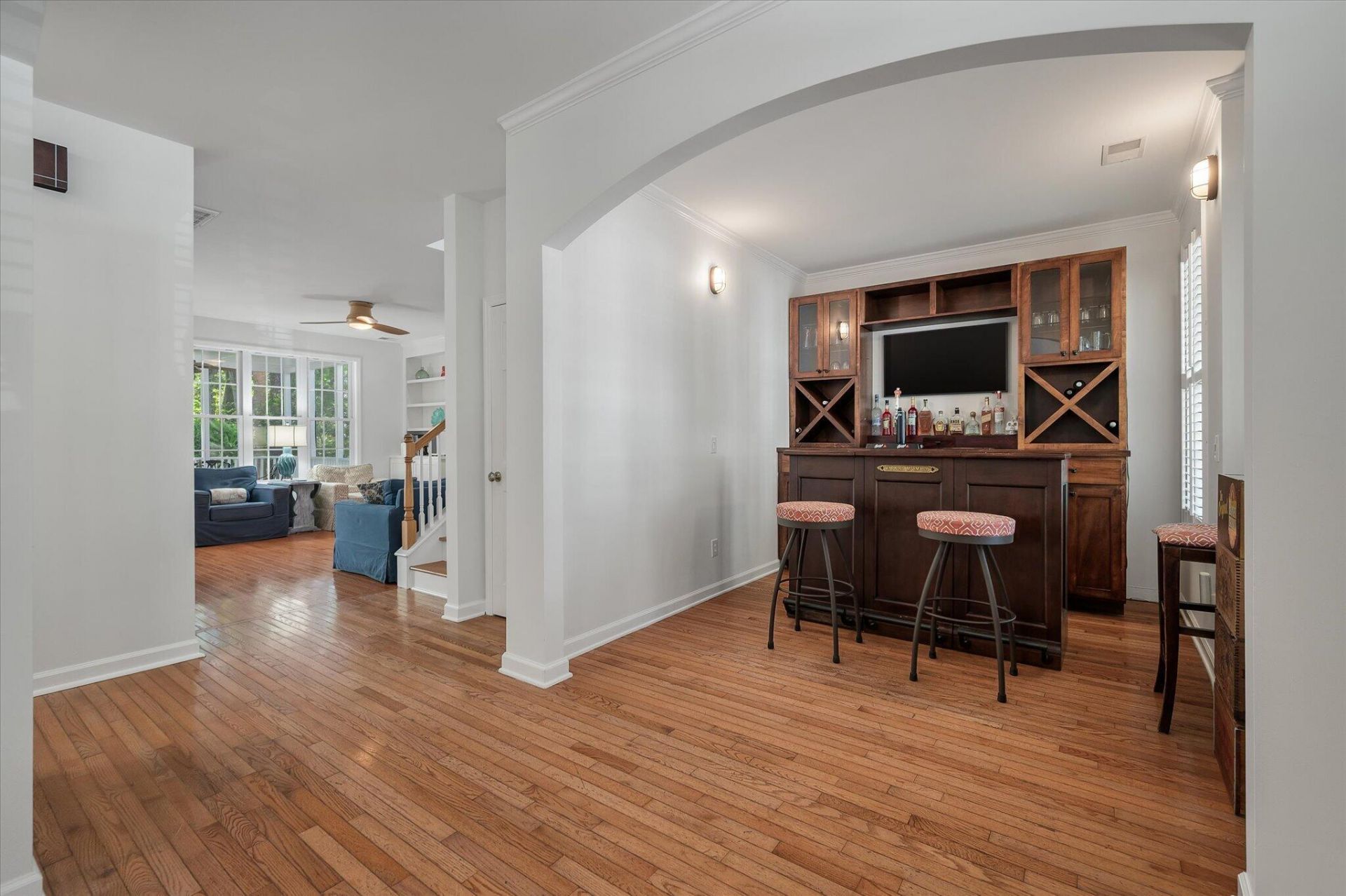 1516 Devol Street Photo 5