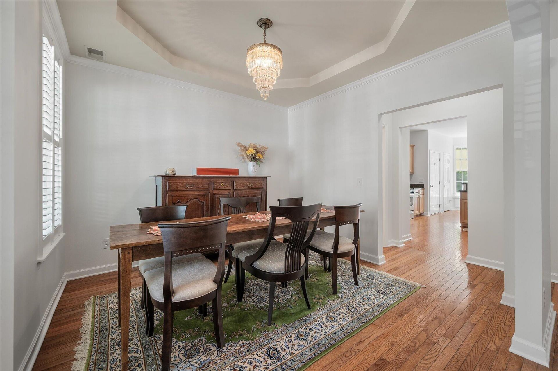 1516 Devol Street Photo 9