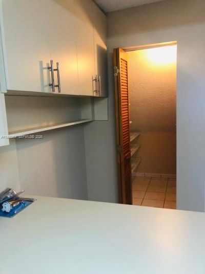 2212 W 74th St, Unit 101-28, Hialeah, FL 33016 Photo