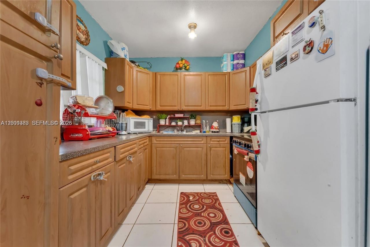 503 NW 43rd Pl, Miami, FL 33126 Photo