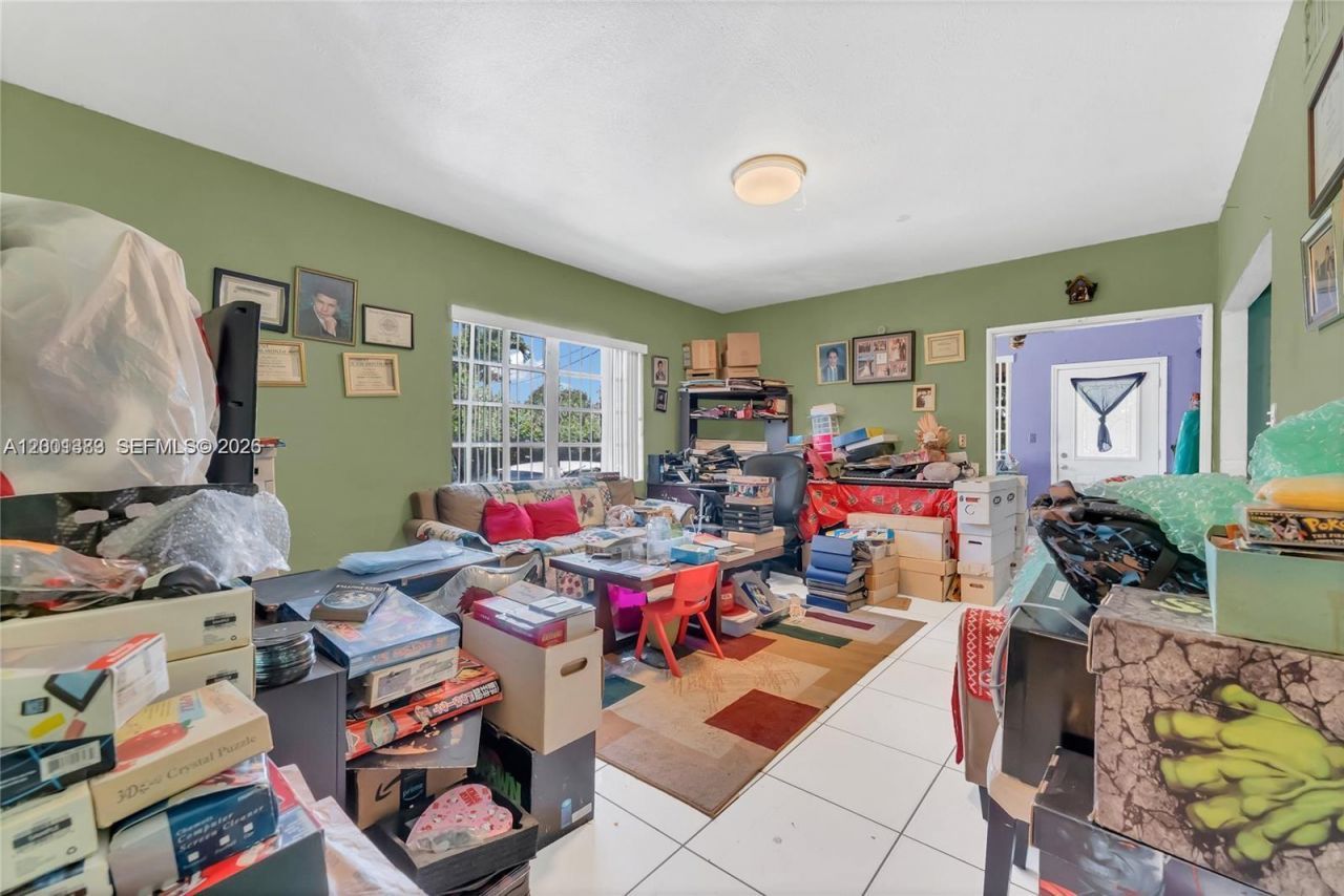 503 NW 43rd Pl, Miami, FL 33126 Photo