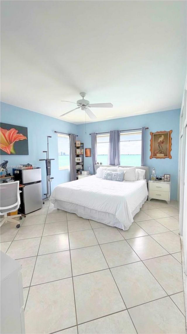 1880 S Treasure Dr, Unit 3A, North Bay Village, FL 33141 Photo