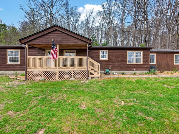 6640 Bellsville Pike, Columbus, IN 47201