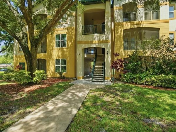 11521 Villa Grand, Unit 913, FORT MYERS, FL 33913