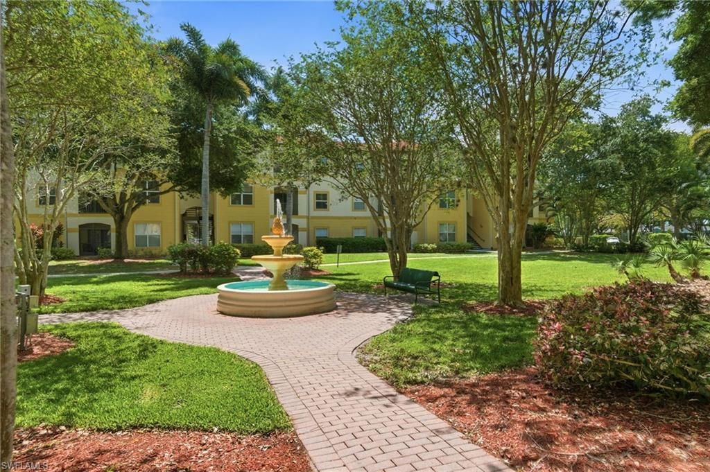 11521 Villa Grand, Unit 913, Fort Myers, FL 33913 Photo