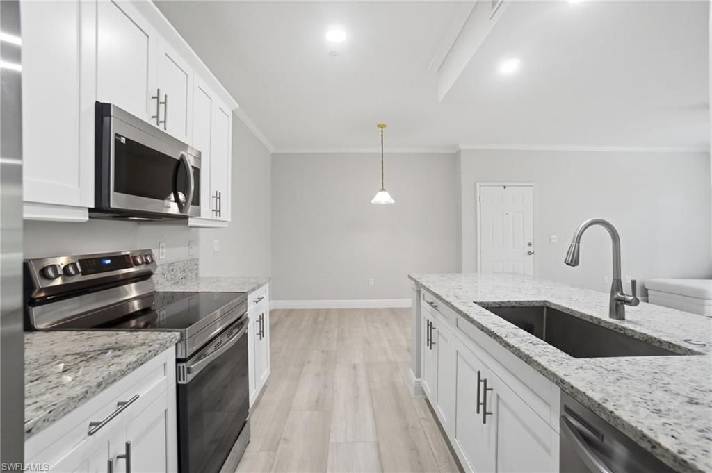 11521 Villa Grand, Unit 913, Fort Myers, FL 33913 Photo