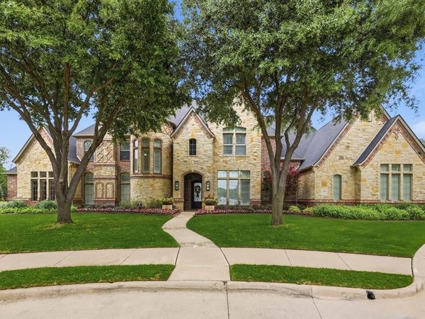 2216 Yeargain Court, Southlake, TX 76092