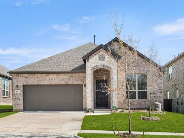 8808 Haste Lane, Aubrey, TX 76227