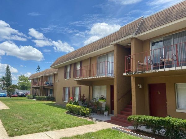 925 W OAK RIDGE ROAD, Unit 925C, ORLANDO, FL 32809