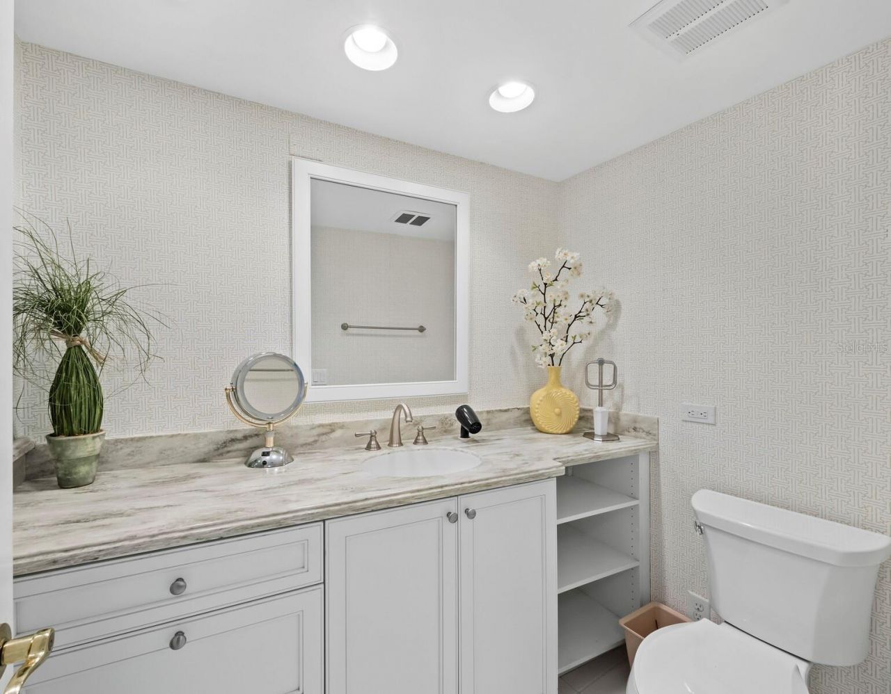 100 Sands Point Road, Unit 108, Longboat Key, FL 34228 Photo