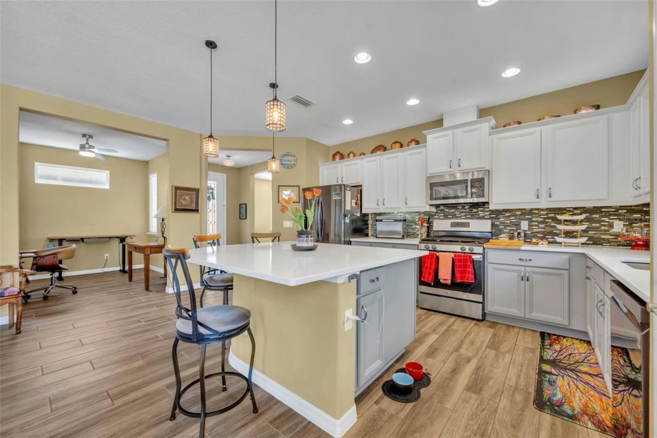 88 Bayou Bend Road, Groveland, FL 34736 Photo