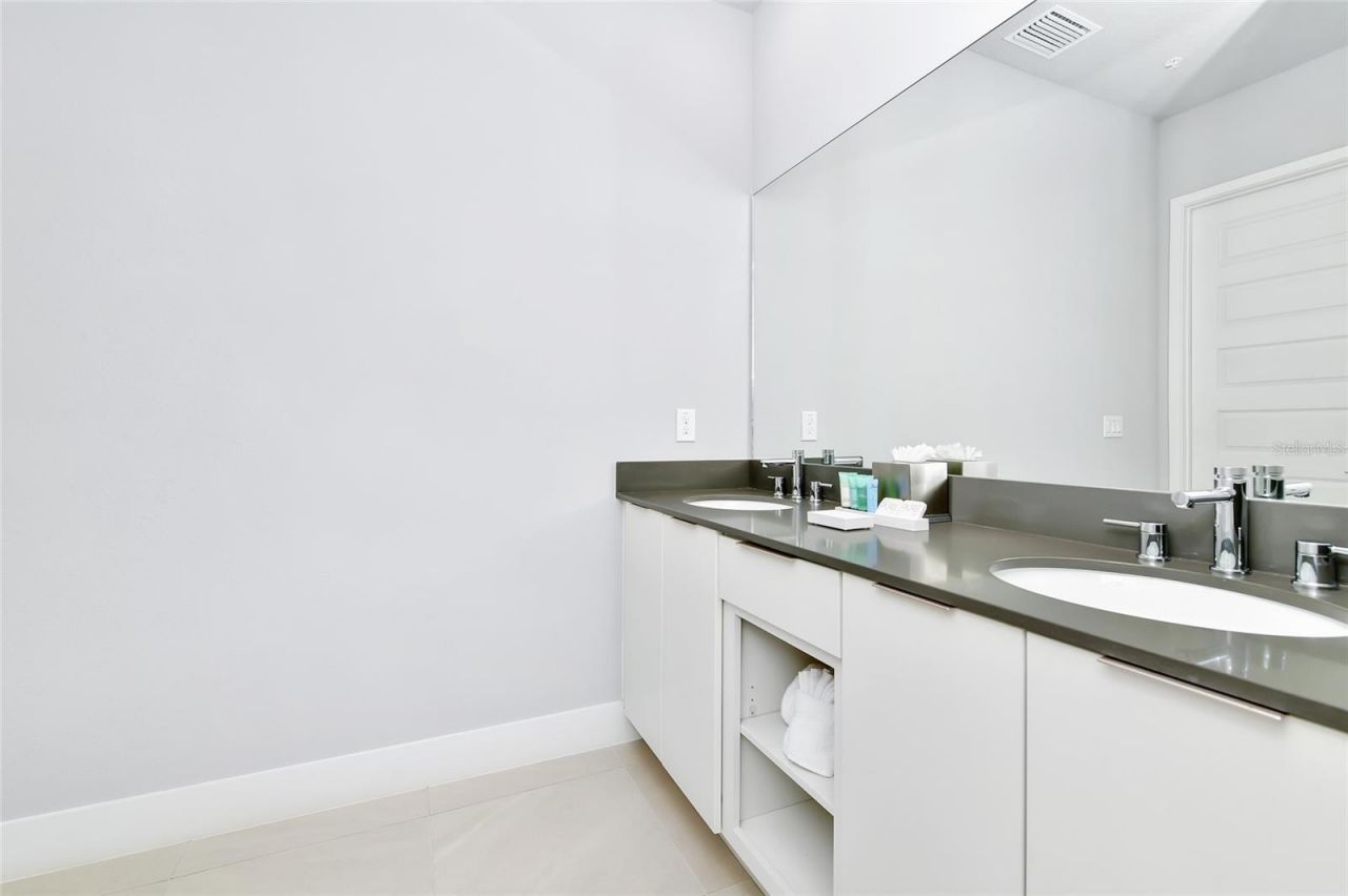 7770 Sandy Ridge Drive , Unit 108, Kissimmee, FL 34747 Photo