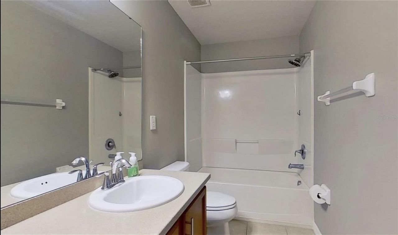 2863 Maple Brook Loop, Lutz, FL 33558 Photo