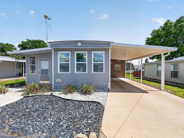 465 MARINA LANE, TAVARES, FL 32778