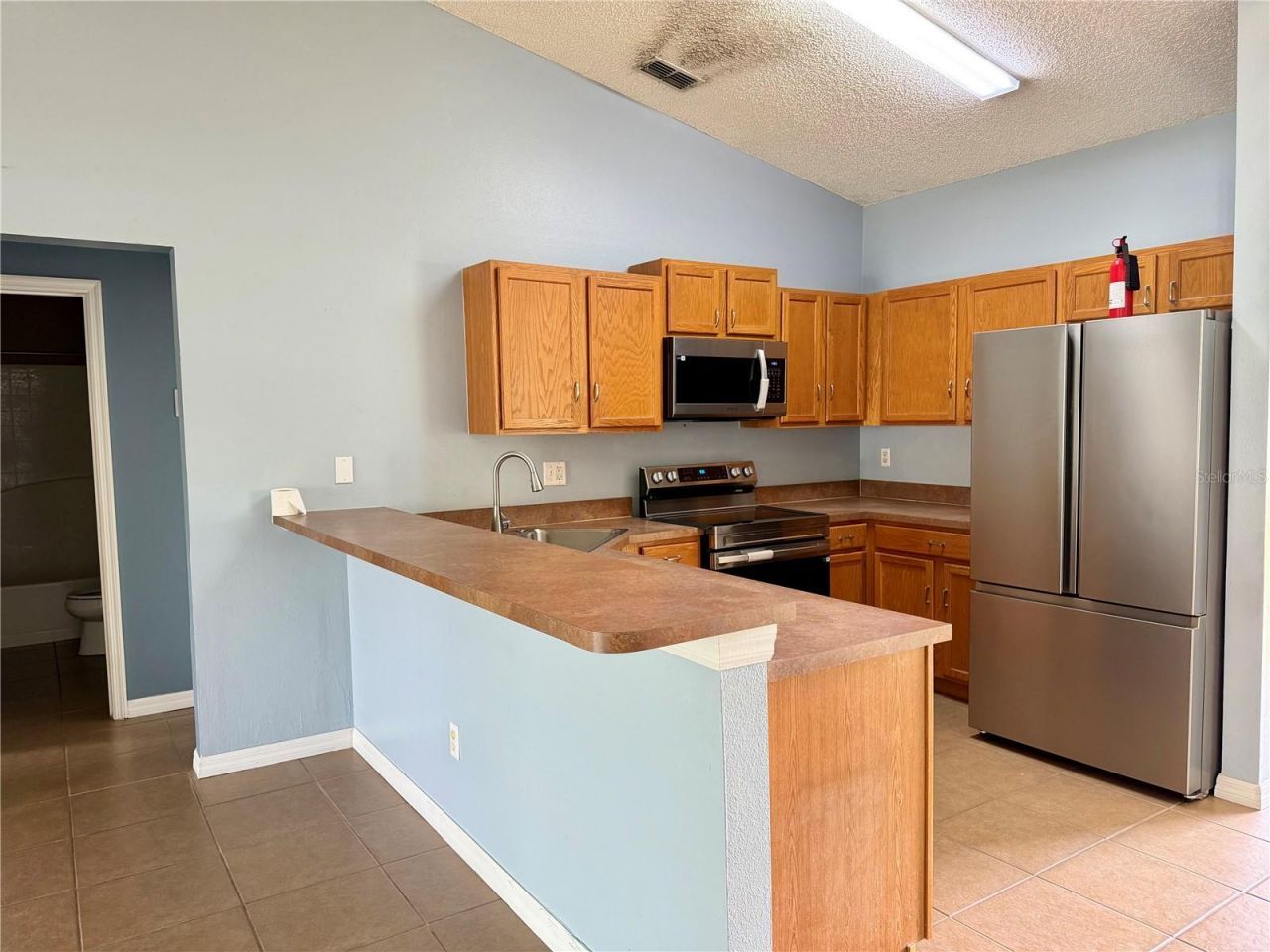 1453 Whooping Drive, Groveland, FL 34736 Photo