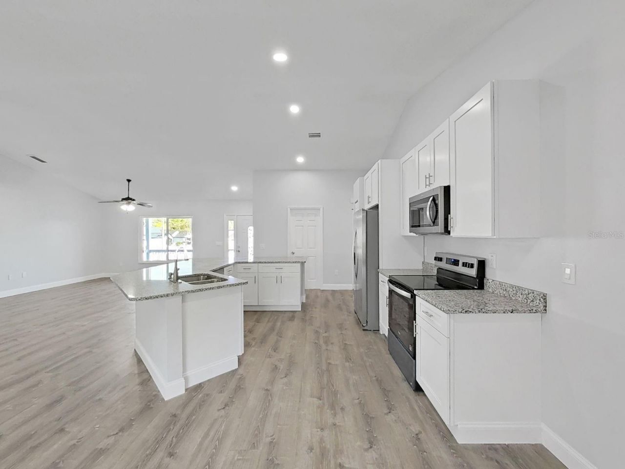 10328 Rainbow Oaks Drive, Hudson, FL 34667 Photo