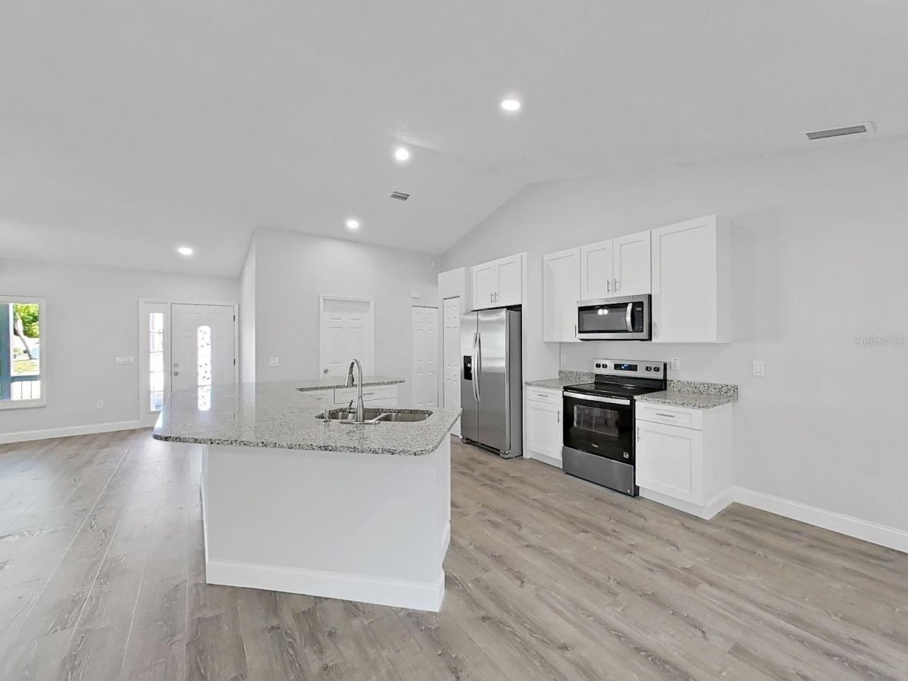 10328 Rainbow Oaks Drive, Hudson, FL 34667 Photo