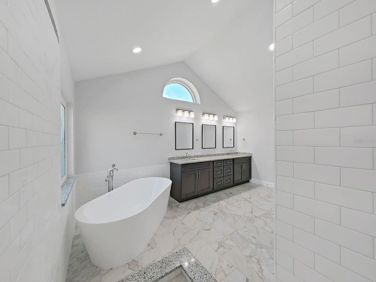 10328 Rainbow Oaks Drive, Hudson, FL 34667 Photo