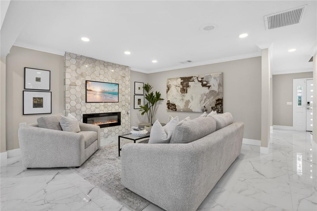 109 E 12th Avenue, Windermere, FL 34786 Photo