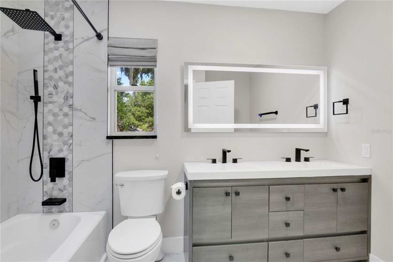 109 E 12th Avenue, Windermere, FL 34786 Photo