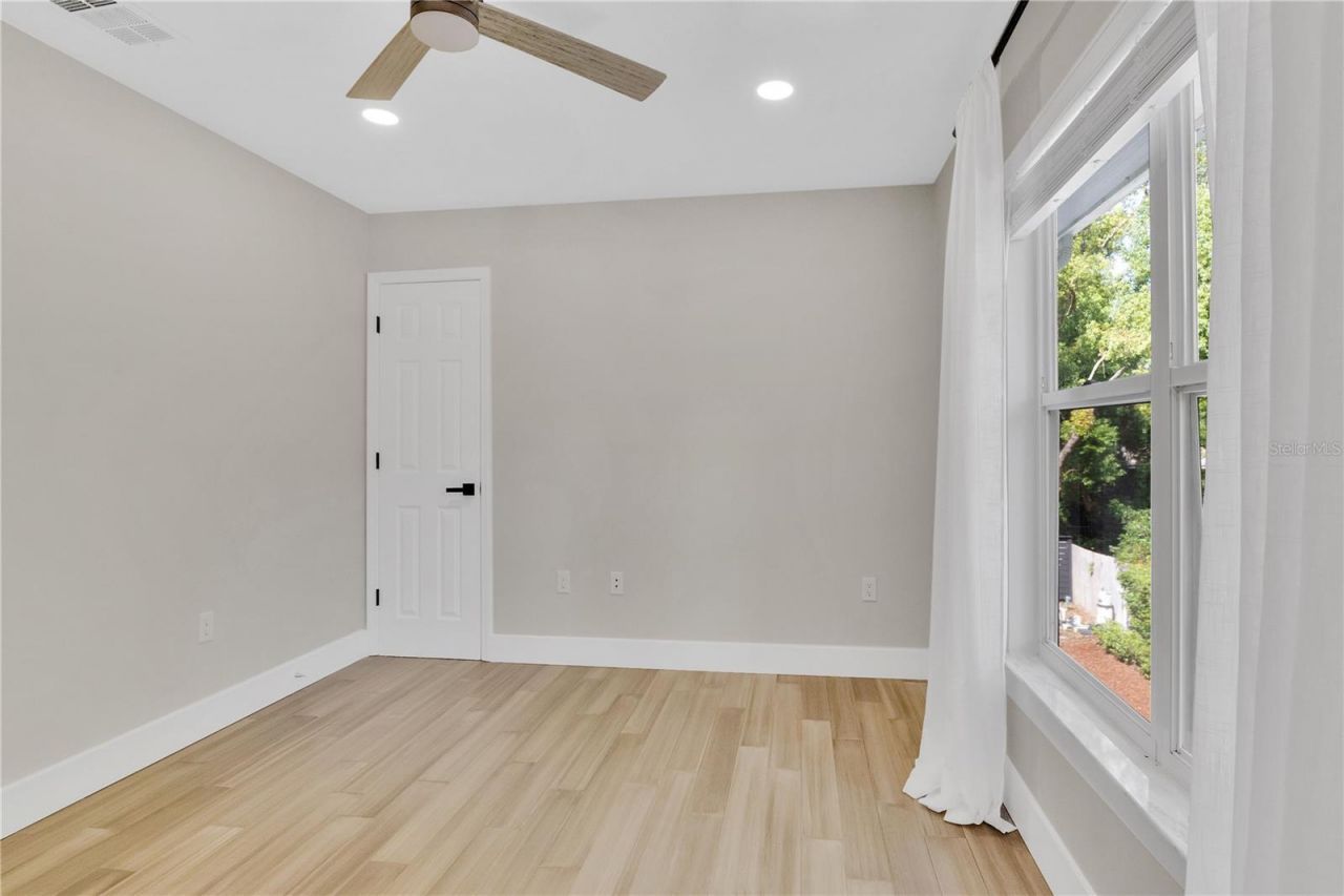 109 E 12th Avenue, Windermere, FL 34786 Photo