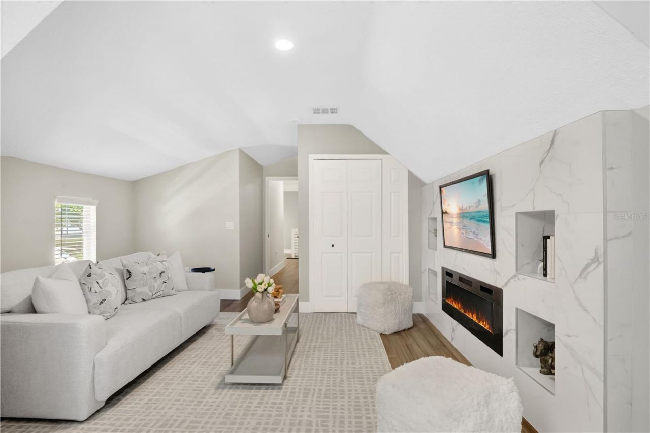 109 E 12th Avenue, Windermere, FL 34786 Photo