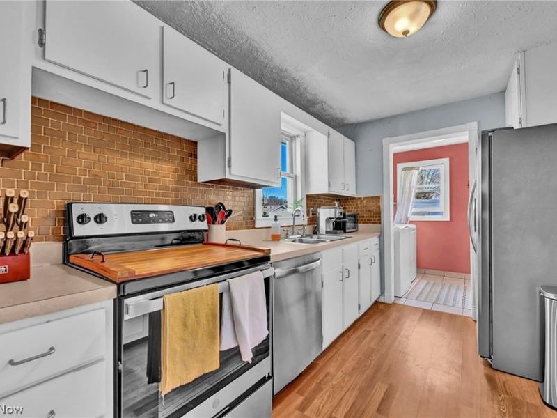 8581 Webster Road, Strongsville, OH 44136 Photo 10