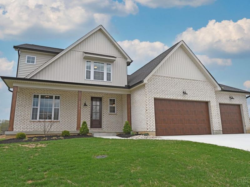 3704 Silax Drive, Ross Twp, OH 45013 Photo 2