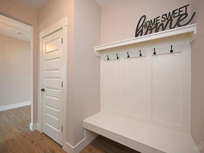 3704 Silax Drive, Ross Twp, OH 45013 Photo 6