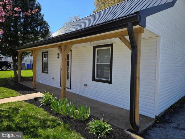 214 N LIVERPOOL STREET, MANCHESTER, PA 17345