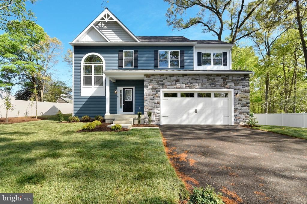 13 Luke Drive, Pasadena, MD 21122 Main Photo