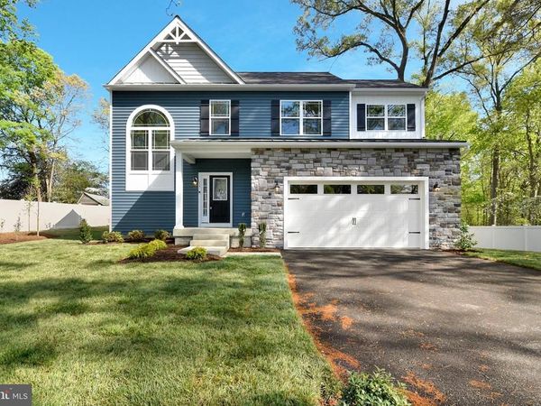 13 LUKE DRIVE, PASADENA, MD 21122