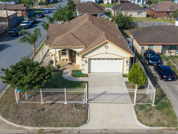 898 Chapman St, San Benito, TX 78586