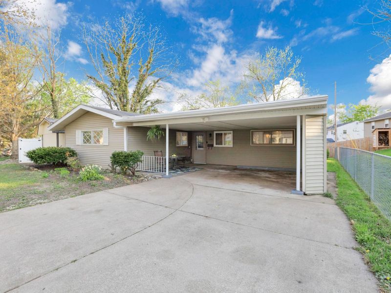 1370 Lynn Drive, Lancaster, OH 43130 Photo 2