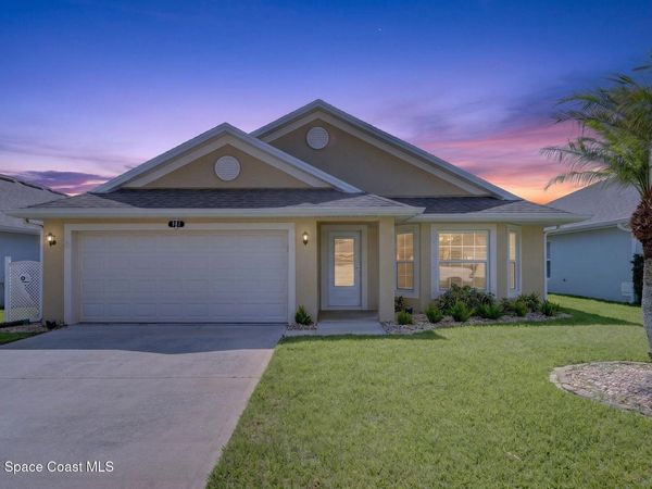 987 Mason Drive, Titusville, FL 32780
