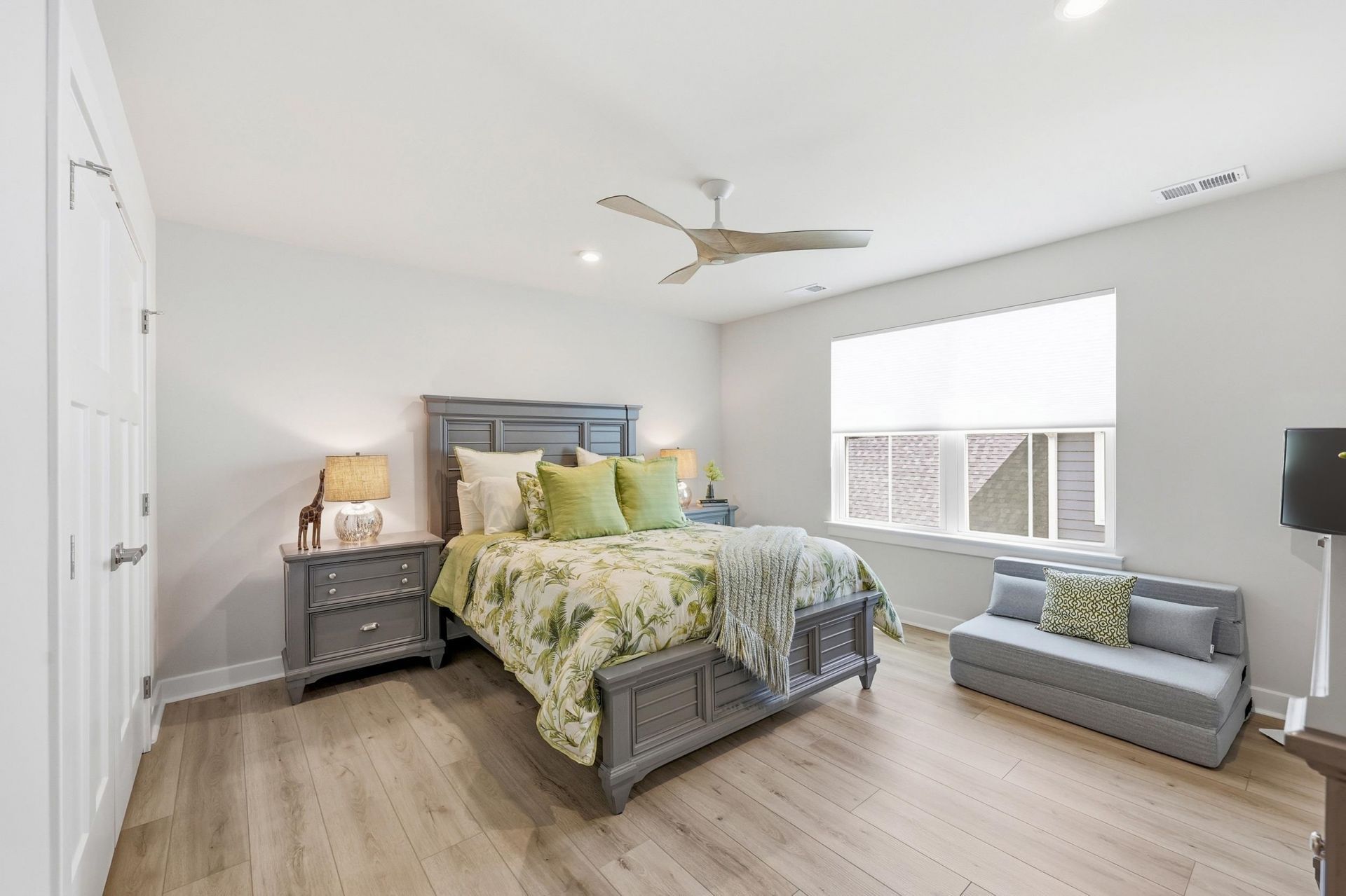 2218 Vera Way Photo 30