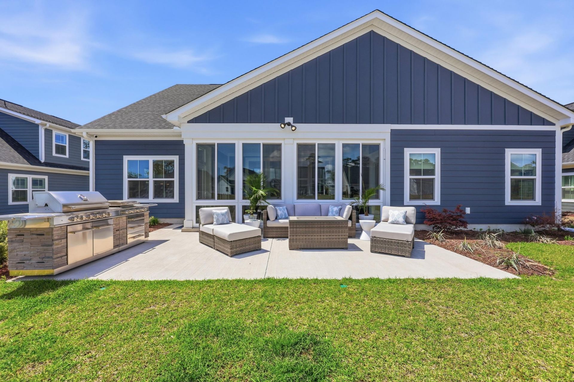 2218 Vera Way Photo 37