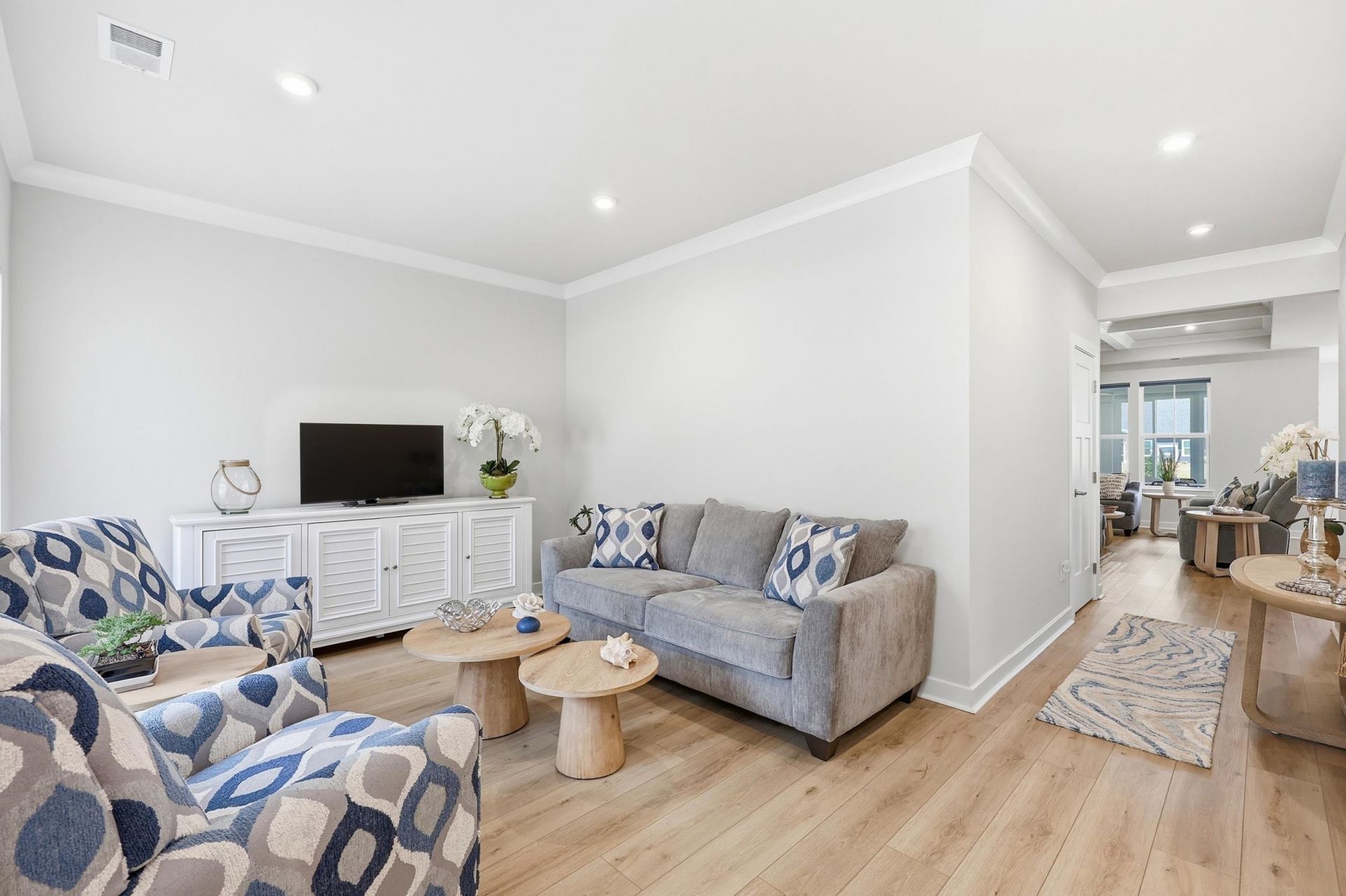 2218 Vera Way Photo 5