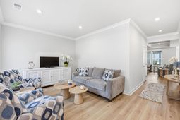 2218 Vera Way photo 4