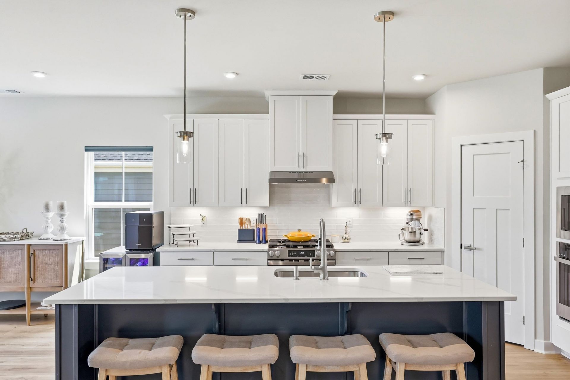 2218 Vera Way Photo 9