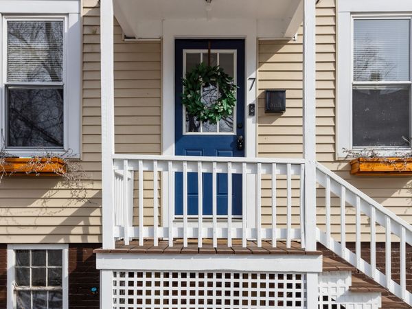 7 Union Street, Saco, ME 04072