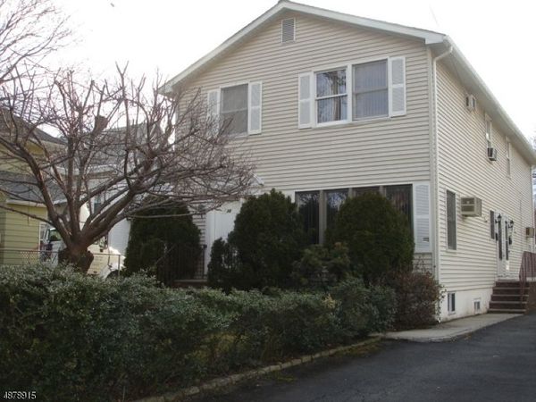 10 Ella St, Bloomfield, NJ 07003