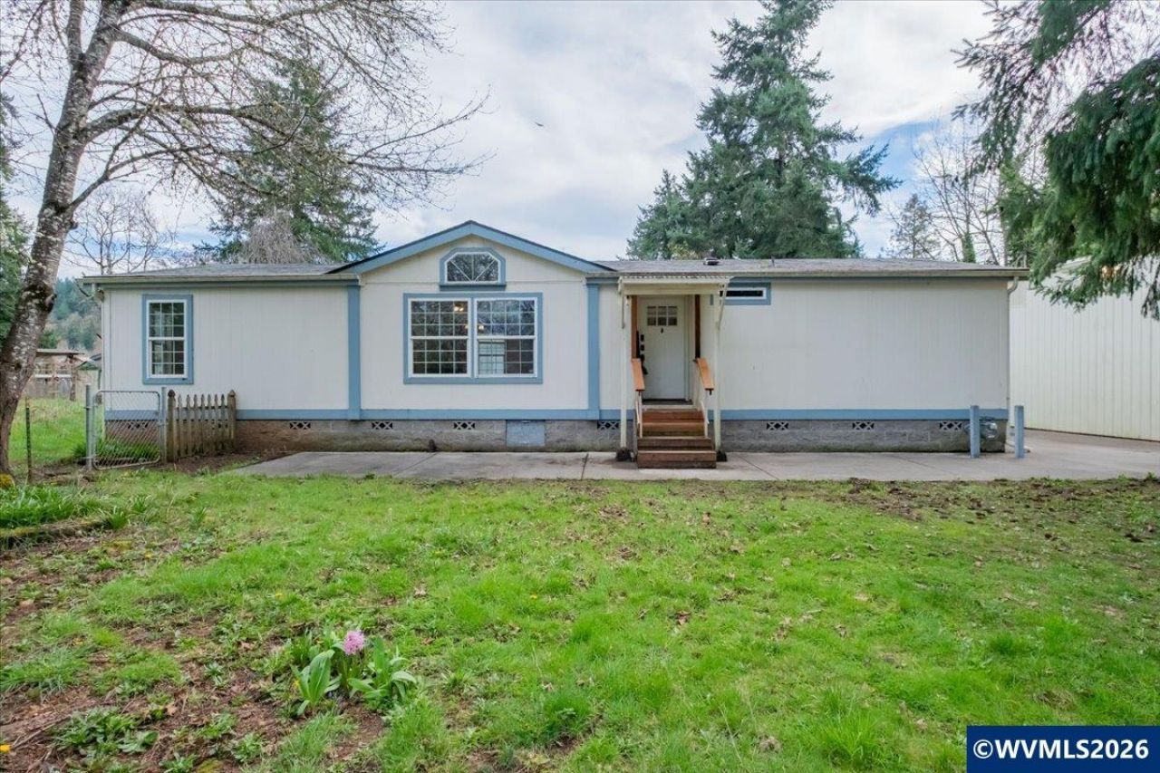 905 Mountain View Rd, Sweet Home, OR 97386 Main Photo