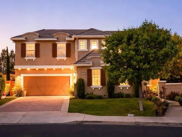 1518 Colchester St, Danville, CA 94506