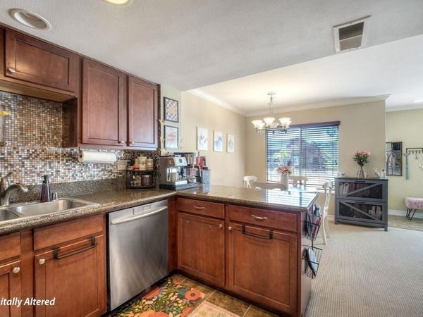 15383 Maturin Dr, Unit 221, San Diego, CA 92127