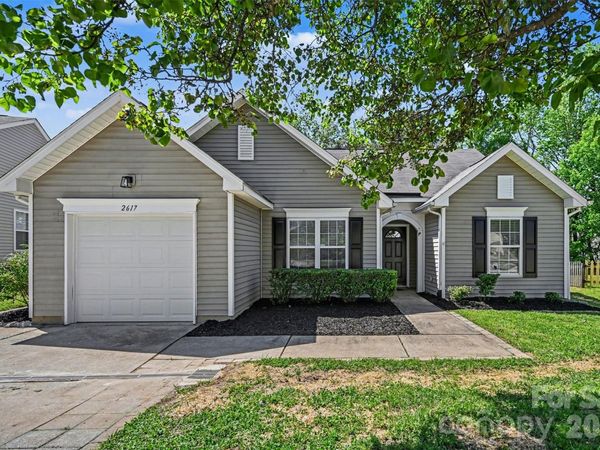 2617 Forest Grove Court, Charlotte, NC 28269