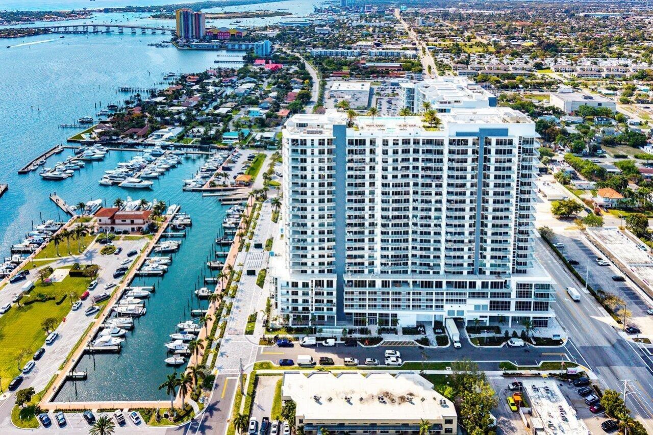 220 Lake Shore Drive, Unit 1415, Lake Park, FL 33403 Photo